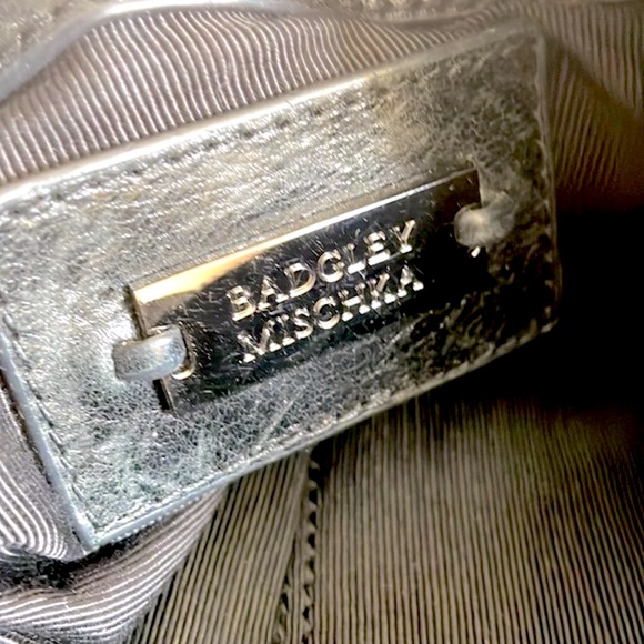 BADGLEY MISCHKA➕Leather & Chain Handbag - Picture 7 of 7